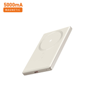 Banques d'alimentation mobiles à aspiration magnétique ultra mince 5000mAh Chargeur d'alimentation LED Affichage numérique Ports TYPE-C Alliage d'aluminium + ABS + PC