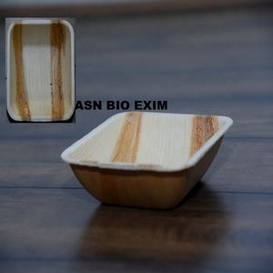 Juego de platos y platos de hoja de palma de Areca desechables ecológicos Patrón de Planta elegante grabado para fiestas - Product Image 1