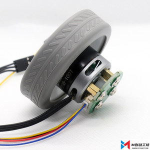 Moteur brushless 2208 avec encodeur magnétique de pneu, moteur moyeu pour projets STEM de voitures robots, roue antidérapante K86 - Product Image 1