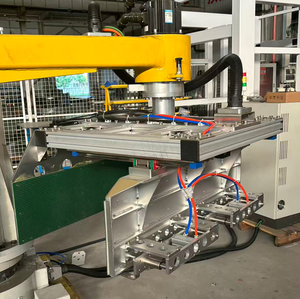 Automatic Single Column Hot Sell Large Loading Capacity Palletizer Machine for Large Case Pouch Glass Wood Packing - Product Image 3