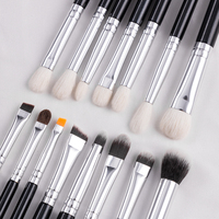 15 Pcs Set Kuas Rias Mata Bulu Kambing Hitam Premium Presisi Profesional untuk Detailing Eyeshadow, Eyeliner, dan Pembentukan Alis