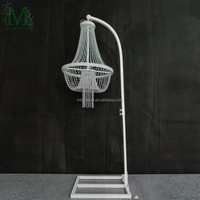 Nouveau lustre de rideau acrylique de mariage avec support en fer plomb de route pour la décoration de salle d'événements de mariage