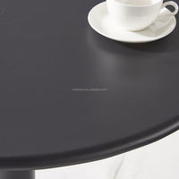 Table de bar d'hôtel en métal de style moderne, tables hautes de restaurant, table de jardin imperméable