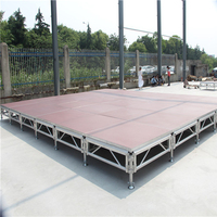 Scène extérieure mobile de luxe antidérapante pour événements, podium facile à installer, équipement d'éclairage pour concerts et mariages, scène extérieure en aluminium