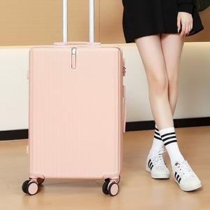 Maleta con Portavasos 997 de 20 Pulgadas, Amarilla, con Portavasos y Puerto USB para Viajes - Product Image 3