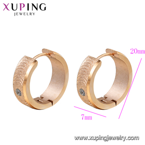 Joyería Xuping de nueva moda popular diaria simple elegante fresco esmerilado pequeño aro circón oro color acero inoxidable pendientes - Product Image 2