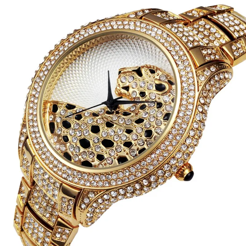 블랙 레오파드 시계 럭셔리 브랜드 남성 골드 시계 매력 전체 다이아몬드 18K 골드 시계 남자 손목 힙합 쿼츠 시계 블링 새로운