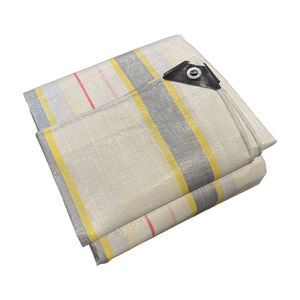 Best Selling PE Revestido Blackout Tarpaulin para Pet Shelters Waterproof & Proteger Animais De Mau Tempo - Product Image 1