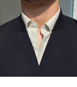 Chaleco para hombre, diseño sin mangas de punto con cuello en V, versátil para tres estaciones, estilo casual - Product Image 5