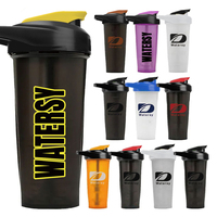 Bouteilles shaker à protéines Gym Running Sports sans Bpa Bouteille shaker à protéines avec logo personnalisé en plastique avec boule mélangeuse