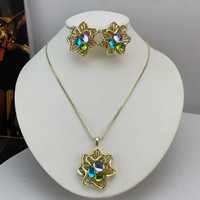 Parure de bijoux en pierres précieuses colorées motif fleur creuse pour femme, collier et boucles d'oreilles, accessoire de luxe rétro KY25143