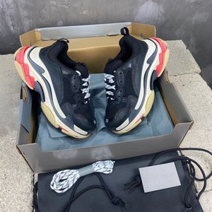 Chaussures de sport respirantes en mesh de marque de luxe, chaussures de marche décontractées et tendance à semelle épaisse - Product Image 6