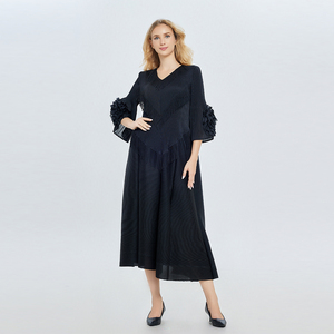 Robes d'été en gros pour femmes grandes tailles, décontractées, sexy, <span class=keywords><strong>de</strong></span> soirée, à imprimé africain, infroissables, longues, mi-longues, vintage, plissées - Product Image 2