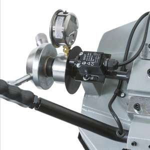 FERVI - 0273 400V 1,1kW Scie à ruban pour métaux avec alimentation manuelle et hydraulique-EAN 8012667309640 MULTI TOOLS, SCIES ET SCIES À MÉTAUX - Product Image 2