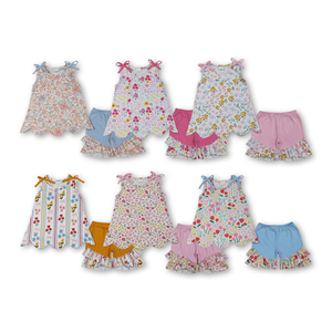 Wholesale Adorable Boutique Toddler Girl Casual Floral Print Short Sleeve Scallop Tops and Ruffle Shorts 2 Pcs Sets for Summer - Product Image 1