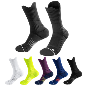 Calcetines de Baloncesto Profesionales para Hombre XINGQI, Calcetines de Baloncesto OEM, Tejido Técnico, Estilo Crew, Puño Personalizable, para Primavera - Product Image 1