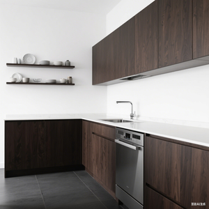 <span class=keywords><strong>Cocina</strong></span> minimalista moderna en forma <span class=keywords><strong>de</strong></span> L: gabinetes grises elegantes, <span class=keywords><strong>cocina</strong></span> <span class=keywords><strong>de</strong></span> isla integrada, iluminación <span class=keywords><strong>de</strong></span> techo empotrada, espacio <span class=keywords><strong>de</strong></span> <span class=keywords><strong>cocina</strong></span> - Product Image 5