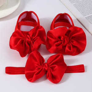 Set di <span class=keywords><strong>Scarpe</strong></span> Leggere in Cotone Tinta Unita per <span class=keywords><strong>Bambina</strong></span> + Fascia per Capelli, <span class=keywords><strong>Scarpe</strong></span> da Primi Passi con Suola Morbida, Fiocco Grande Antiscivolo - Product Image 6