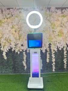 Cabina de Fotos Digital Portátil con Soporte de Pie, Pantalla Táctil LCD, Carcasa para Cabina de Fotos, Selfie para Fiestas, Cabina de Fotos DSLR - Product Image 4