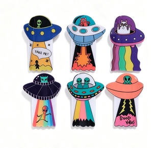 Pinzas para el pelo retro de dibujos animados con diseño de OVNI, estampado de alienígena, de acrílico, tipo tiburón, grandes, con temática espacial, para mujer - Product Image 1