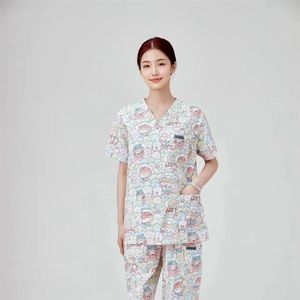 <span class=keywords><strong>Divisa</strong></span> Estiva Floreale a Maniche Corte per <span class=keywords><strong>Infermiere</strong></span>, per Lavoro <span class=keywords><strong>in</strong></span> Assistenza Orale nelle Case di Cura - Uniformi Ospedaliere - Product Image 2