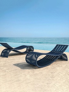 Chaise longue d'extérieur en aluminium et rotin pour hôtel, villa, terrasse, resort, jardin et piscine - Product Image 1