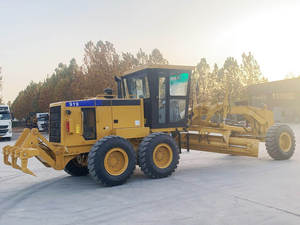 Motoniveleuse 919F de 13 500 kg pour travaux routiers avec lame avant et ripper arrière - Product Image 3