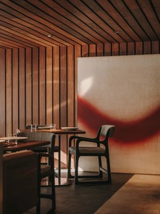 Luxury Modern Minimalist Wood Commercial Restaurant <b>Dining</b> Set <b>Tables</b> and Chairs for 5 Star Hotel Interior - Product Image 2