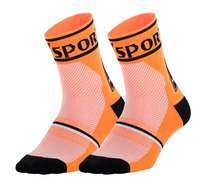 Chaussettes de sport pour hommes et femmes, chaussettes athlétiques pour la course à pied, le cyclisme, le basketball, la randonnée et plus encore