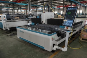 Machines de découpe laser CNC LX3015FA à prix raisonnable, 1000W, 1500W, 2000W, 3000W pour la découpe de métaux, machines industrielles LXSHOW - Product Image 3