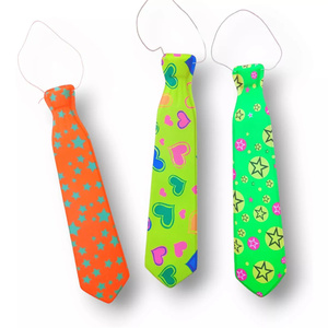 Venta Directa de Fábrica: Corbata Fluorescente de PVC Impresa con Diseño de Estrella, para Fiestas, Decoración, Disfraces, Baile, Carnaval - Product Image 6