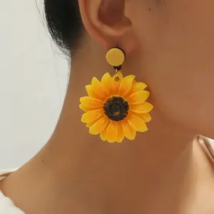 Moda Coreana de girasol amarillo pendientes para foto de verano