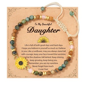 Pulsera Ajustable Unisex <span class=keywords><strong>de</strong></span> Piedra Natural Turquesa <span class=keywords><strong>de</strong></span> 4mm con Cuentas <span class=keywords><strong>de</strong></span> Corazón Dorado, Ojo Turco, Pino y Girasol Hechas a Mano - Product Image 2