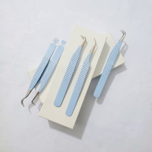 Pinzas para Extensión de Pestañas de Alta Calidad, Diferentes Estilos, Recubrimiento en Polvo Azul Claro con Diseño de Copo de Nieve, Logotipo Personalizado, Instrumento de Belleza - Product Image 1