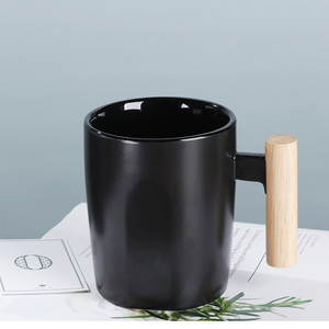 wholesale <b>ceramic</b> coffee <b>mugs</b> with wooden handle with lid <b>ceramic</b> coffee <b>mug</b> set - Product Image 6