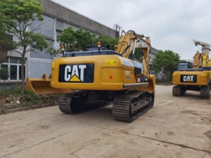 Excavatrice Caterpillar 330D d'occasion avec moteur ACERT, godet de roche personnalisé, pelle sur chenilles de 30 tonnes pour travaux de construction lourds - Product Image 6