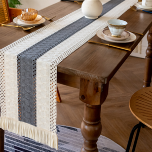 <span class=keywords><strong>Chemin</strong></span> <span class=keywords><strong>de</strong></span> <span class=keywords><strong>table</strong></span> en coton biologique jacquard personnalisé <span class=keywords><strong>de</strong></span> luxe à motif géométrique vert avec des glands pour les fêtes, les festivals, la décoration <span class=keywords><strong>de</strong></span> la maison - Product Image 5