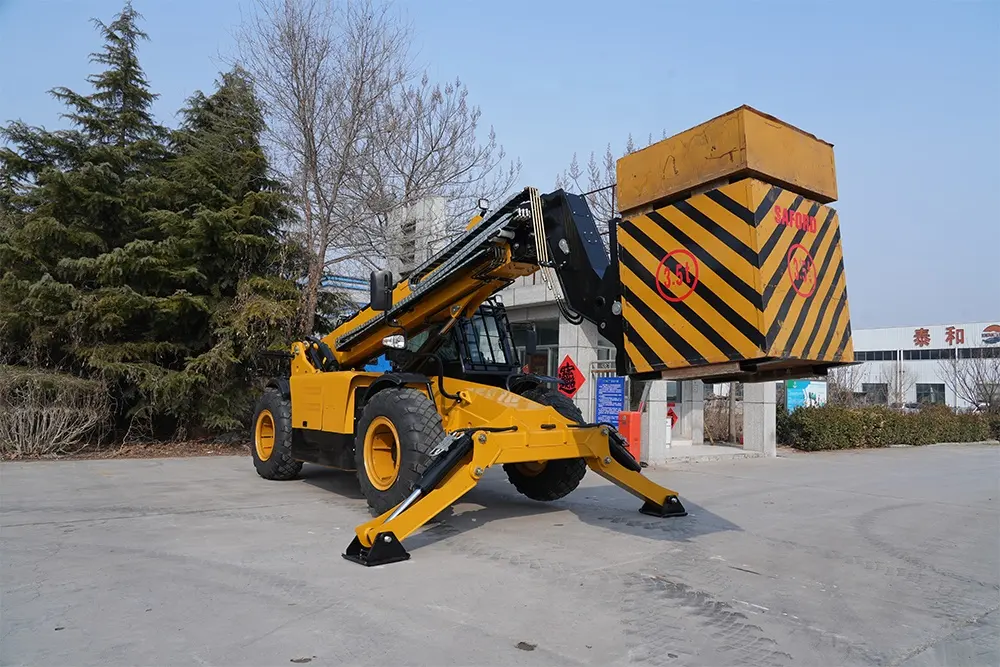 Manicomio telescopico per carrelli elevatori 18m con capacità di carico di 4000kg