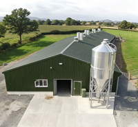 Bâtiment d'élevage en acier préfabriqué sur mesure |   Poulailler, hangar pour bétail, grange à chèvres avec système de ventilation