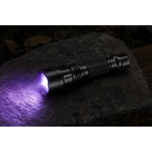 <span class=keywords><strong>Linterna</strong></span> UV LED Industrial <span class=keywords><strong>Alonefire</strong></span> C8 de 365nm, Detector de Orina de Mascotas e Insectos, Recargable por USB, de Aluminio, Resistente al Agua IP65 - Product Image 6