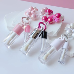 Porte-clés tendance rose avec mini tube de brillant à lèvres et chaîne perlée, emballage cosmétique DIY, contenant de brillant à lèvres personnalisable - Product Image 6