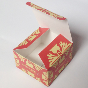 Boîte d'emballage <span class=keywords><strong>en</strong></span> papier cosmétique de luxe personnalisée, logo estampé à chaud <span class=keywords><strong>en</strong></span> or, boîte <span class=keywords><strong>en</strong></span> carton <span class=keywords><strong>pour</strong></span> parfums et produits de soin de la peau - Product Image 5