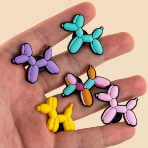 Abalorios <span class=keywords><strong>para</strong></span> <span class=keywords><strong>Crocs</strong></span> estilo Y2K con diseño de perro globo, bonitos adornos multicolor de animales de globo <span class=keywords><strong>para</strong></span> zapatos, divertidos dijes artísticos de PVC <span class=keywords><strong>para</strong></span> <span class=keywords><strong>zuecos</strong></span> de <span class=keywords><strong>mujer</strong></span> - Product Image 3