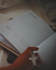 Diario di Lettura con Copertina Rigida LABON, Formato A5, Tracker per Recensioni di <span class=keywords><strong>Libri</strong></span>, Foglia Oro, Layout Interno Personalizzato, Carta Premium, Registro - Product Image 6