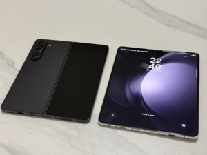 Smartphone 5G Usato Originale Sbloccato Z FOLD 5 512 <span class=keywords><strong>GB</strong></span> <span class=keywords><strong>256</strong></span> <span class=keywords><strong>GB</strong></span> Telefoni Cellulari Usati Smartphone di Seconda Mano All'Ingrosso Alta Qualità - Product Image 4