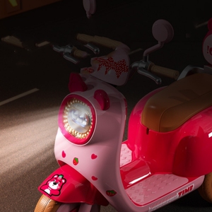 Nouveau Vélo Électrique à Enfourcher pour Enfants, Jouet Unisexe pour les 2-4 Ans, Moto à Batterie Rechargeable, Prix Abordable - Product Image 4