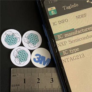 품질 13.56MHZ URL 쓰기 가능 15mm RFID 미니 Nfc 태그 Pvc 코인 태그 로고 인쇄 - Product Image 6