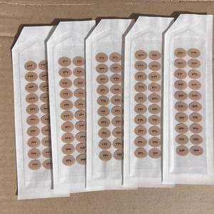 Adesivi con punto di orecchio adesivi semi di energia pietra agopuntura perline magnetiche adesivi auricolari per alleviare la pressione dell'orecchio dolore - Product Image 5