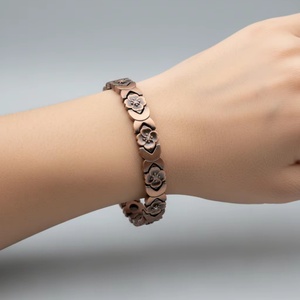 Pure <b>Copper</b> <b>Bracelet</b> Classic Flower Design Magnetic Chain <b>Bracelet</b> Jewelry for Treatment and Repair Fashionable Style - Product Image 1