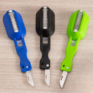 Grattoir à écailles de poisson en gros avec couvercle, outil de nettoyage et de raclage pour la cuisine domestique et la pêche, gadget de cuisine - Product Image 2